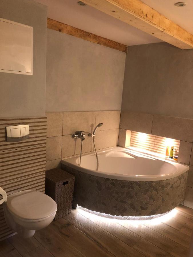 Klimatyczny Dom Kopaczowka Przytulna Miejscowka Z Kominkiem, Sauna I Ogrodem U Podnoza Gor Stolowych رادكوف المظهر الخارجي الصورة