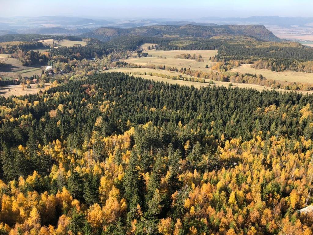 Klimatyczny Dom Kopaczowka Przytulna Miejscowka Z Kominkiem, Sauna I Ogrodem U Podnoza Gor Stolowych رادكوف المظهر الخارجي الصورة